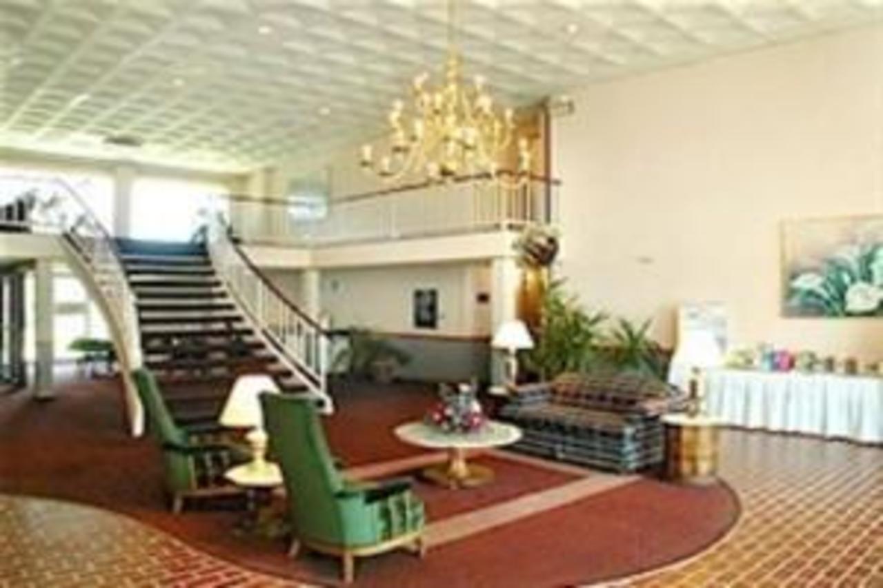 Aurora Fox Valley Inn Экстерьер фото